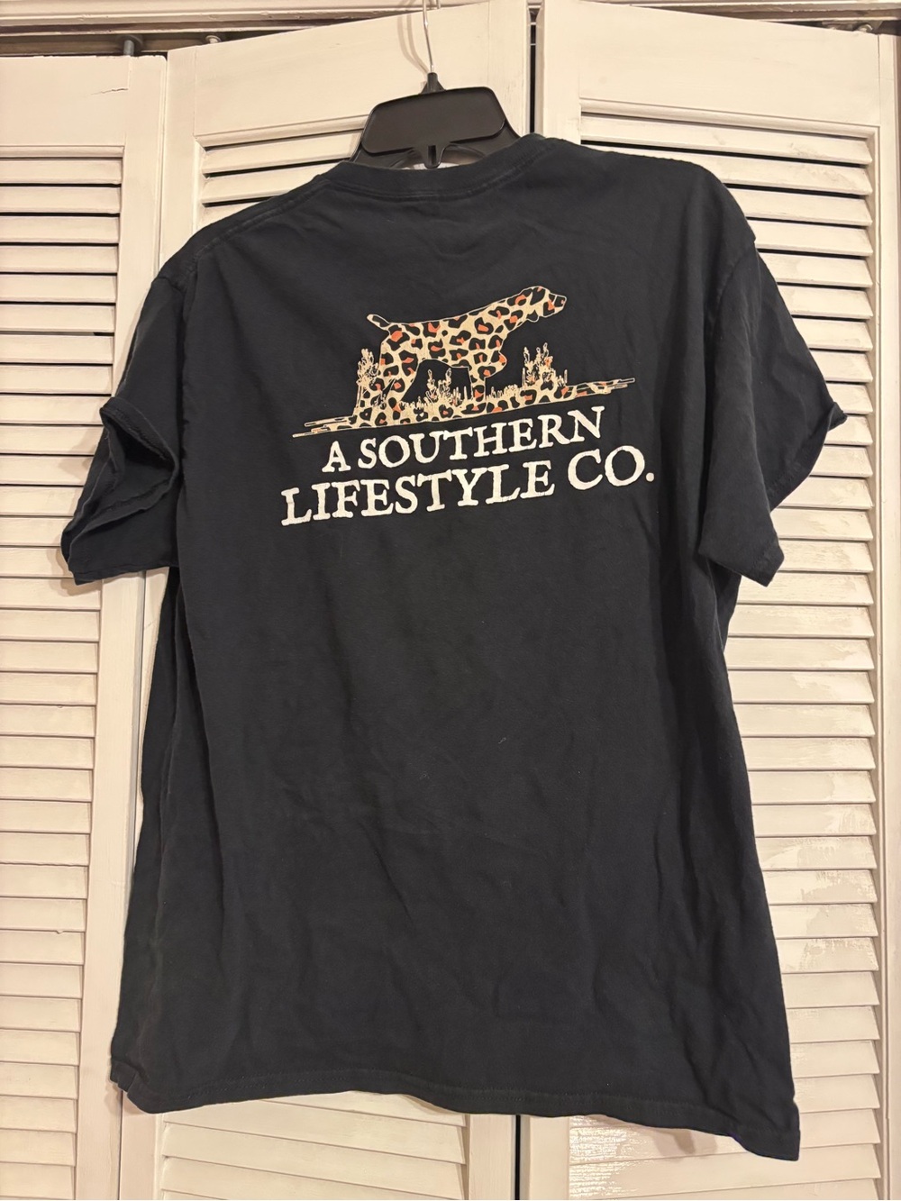 Gildan Navy Short Sleeve Tee with Leopard-Print Retriever and White Logo
